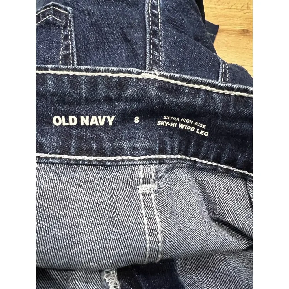 Old Navy Extra High-Rise Sky-Hi Wide Leg Jeans Size 8 Dark Wash (A01)